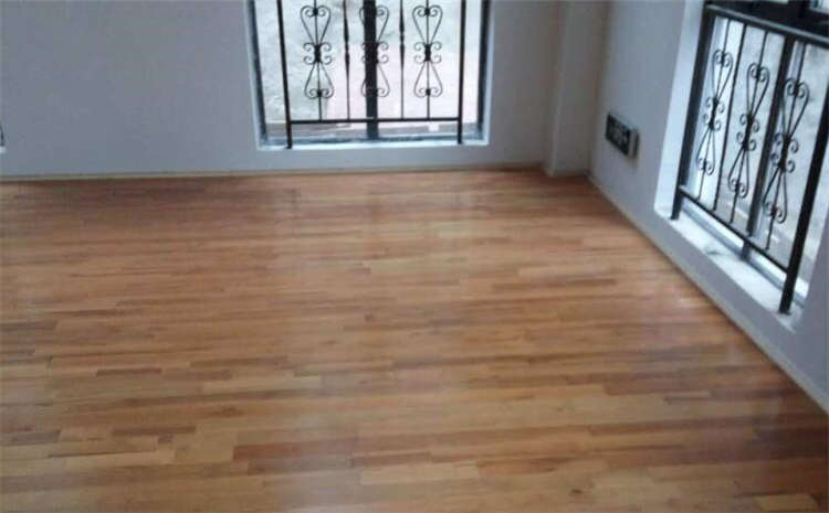 歐氏楓樺木風(fēng)雨操場(chǎng)地板造價(jià)