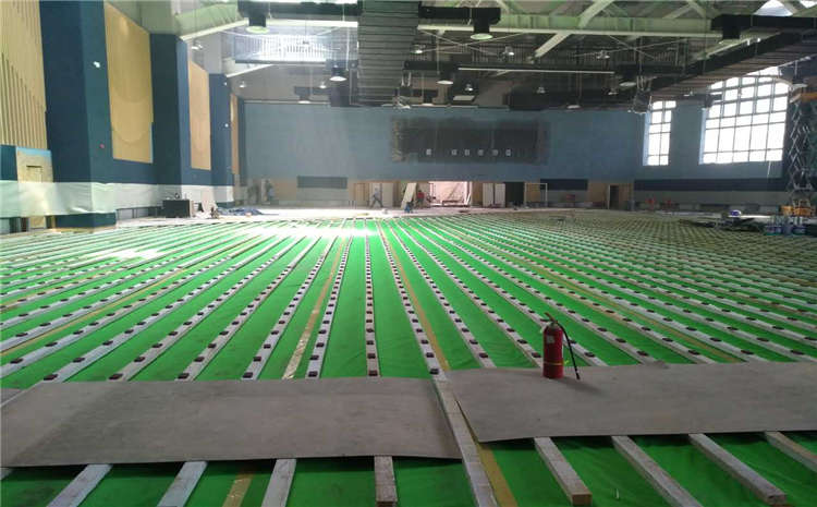 硬木企口舞臺實木地板多少錢一平米？