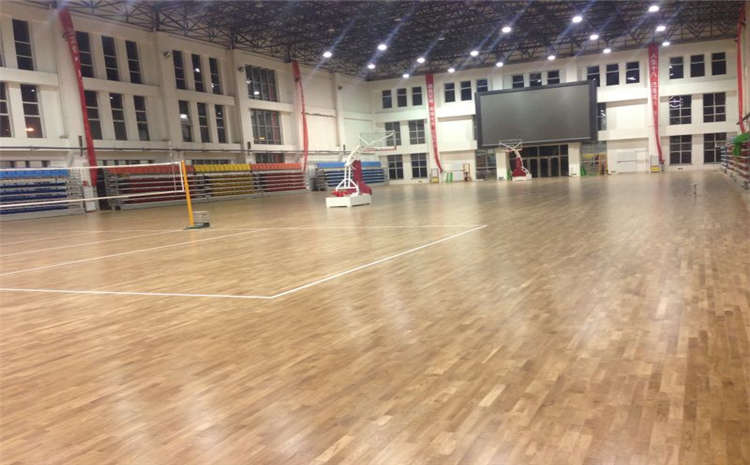 風(fēng)雨操場運(yùn)動木地板防潮措施