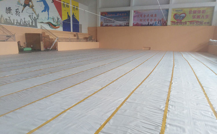 體育場館地鋪用什么結(jié)構(gòu)木地板